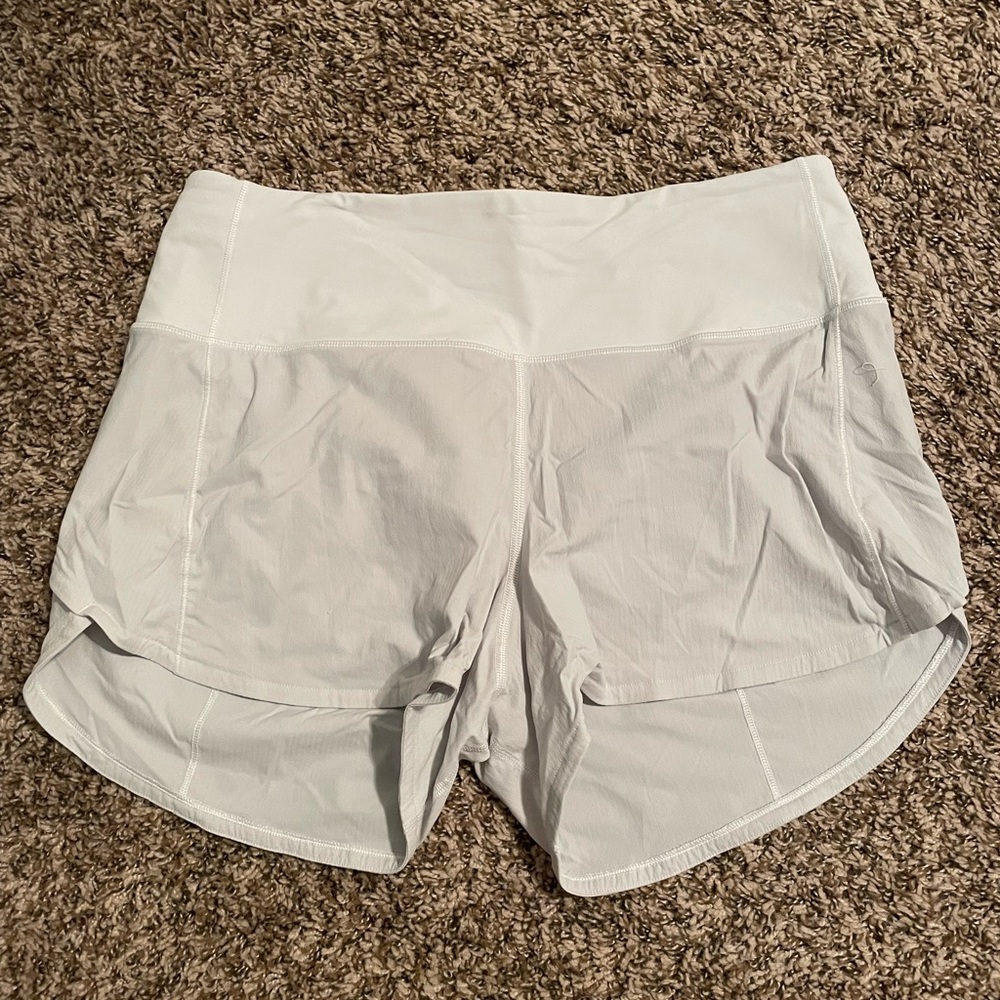 EUC Lululemon Speed Up shorts, high rise